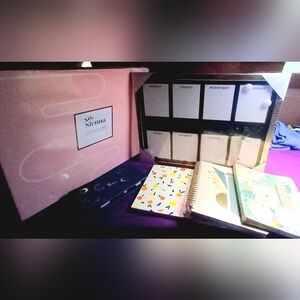 5pc Office Supplies/Decor